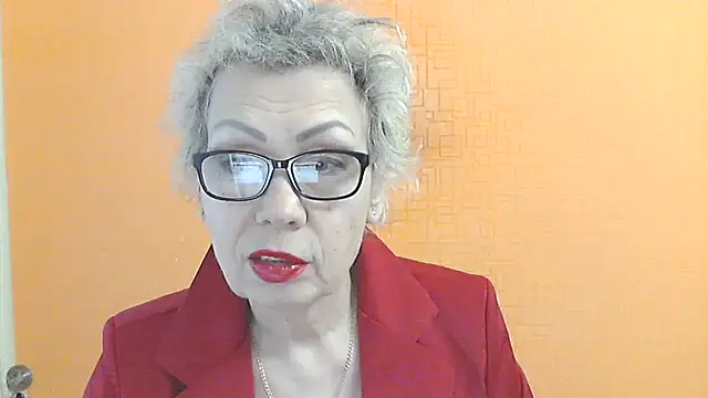 Snapshot of NessyJenixs chatting on February 15, 2026, 10:03 am NessyJenixs online show from February 15, 2026, 10:03 am