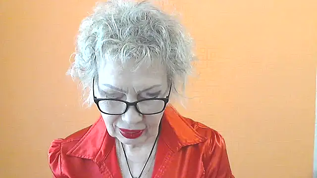 NessyJenixs online show from May 21, 2026, 7:15 am