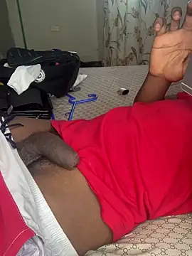 Snapshot of MRGATEZ876 chatting on January 19, 2025, 9:13 pm MRGATEZ876 online show from January 19, 2025, 9:13 pm