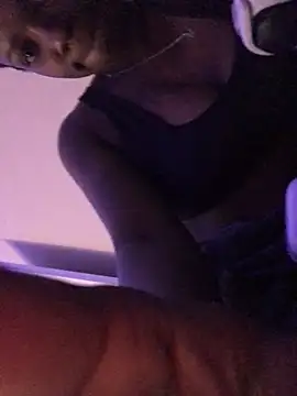 theprettysoles online show from April 5, 2026, 1:47 am