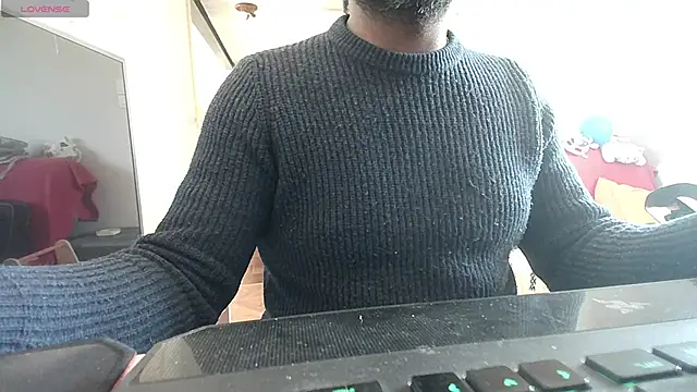 Snapshot of IndienTiger chatting on March 3, 2025, 8:49 am IndienTiger online show from March 3, 2025, 8:49 am