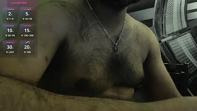 Snapshot of IndienTiger chatting on September 24, 2025, 7:17 pm IndienTiger online show from September 24, 2025, 7:17 pm