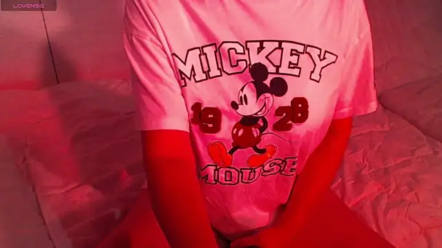 Snapshot of sweetchani666 chatting on September 26, 2025, 2:21 pm sweetchani666 online show from September 26, 2025, 2:21 pm