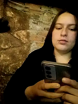 Snapshot of ary-cooper chatting on March 21, 2025, 12:29 am ary-cooper online show from March 21, 2025, 12:29 am