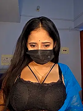 Hot honey77 online show from November 18, 2025, 7:13 am