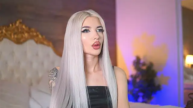 Juicy Jessye online show from February 25, 2025, 7:47 pm