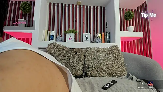 ApoloCruz online show from January 17, 2026, 4:06 am