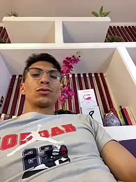 ApoloCruz online show from March 6, 2026, 3:47 am