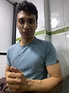 ApoloCruz online show from March 12, 2026, 6:52 am