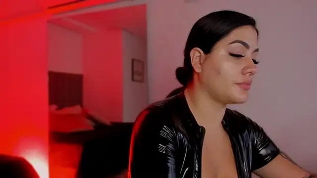 bonnieAn online show from April 22, 2026, 11:23 am