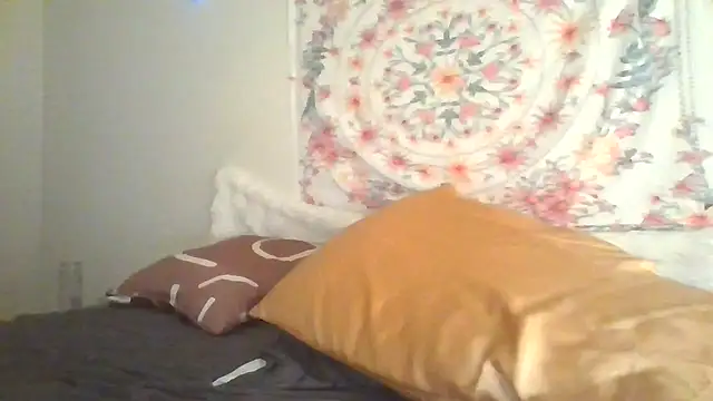 angeliquebelcali online show from September 25, 2025, 2:15 am