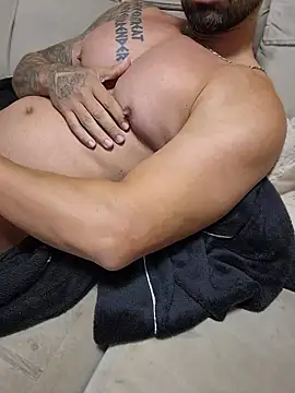 badbrown online show from June 3, 2026, 2:58 am