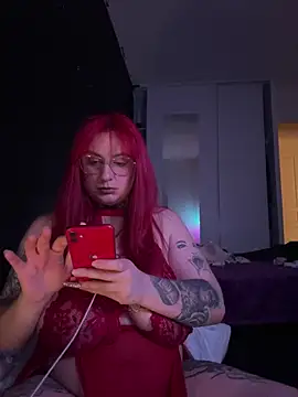 Snapshot of it_is_spicy chatting on February 4, 2025, 1:13 am it is spicy online show from February 4, 2025, 1:13 am