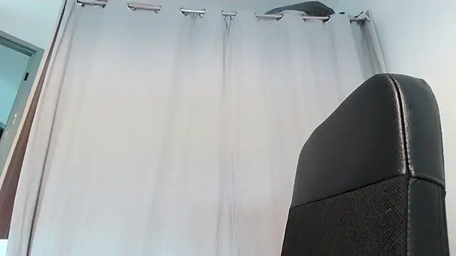 serena  vedette online show from September 8, 2025, 3:44 pm