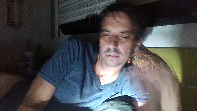 Snapshot of OnYourMarkGetSetGo chatting on October 15, 2025, 2:44 am OnYourMarkGetSetGo online show from October 15, 2025, 2:44 am