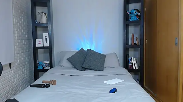 issa--love online show from October 24, 2025, 9:17 am