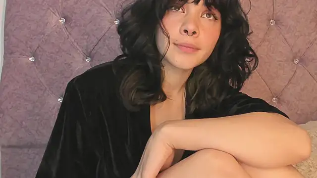 Snapshot of onix_bl4ck chatting on March 9, 2025, 2:39 am onix bl4ck online show from March 9, 2025, 2:39 am