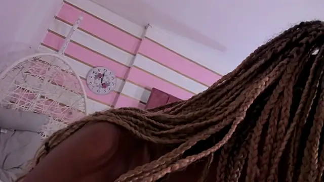 taliarussel online show from March 13, 2025, 1:43 am