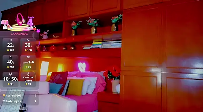 sofiiboniiita online show from February 28, 2025, 5:04 pm