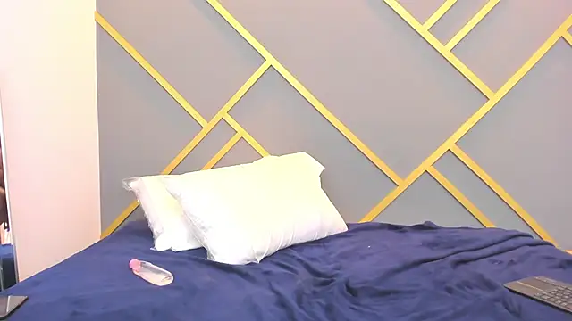 Snapshot of Alaia_Colins chatting on February 16, 2025, 6:54 am Alaia Colins online show from February 16, 2025, 6:54 am