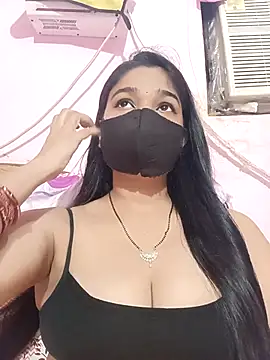 Snapshot of Simran-001 chatting on October 4, 2025, 5:11 pm Simran-001 online show from October 4, 2025, 5:11 pm