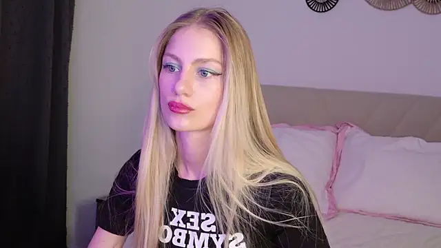 GabriellaOlsen online show from June 29, 2026, 5:24 pm