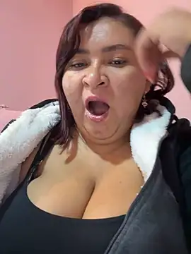 KarlaWild online show from February 16, 2025, 9:59 pm