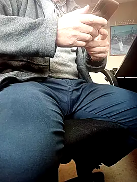 Snapshot of garibaldi1974 chatting on November 11, 2025, 10:59 am garibaldi1974 online show from November 11, 2025, 10:59 am