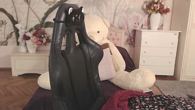 BritneyBarker online show from February 12, 2026, 3:12 am