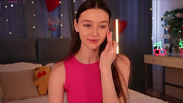 GeorginaDudley online show from February 18, 2026, 7:15 am