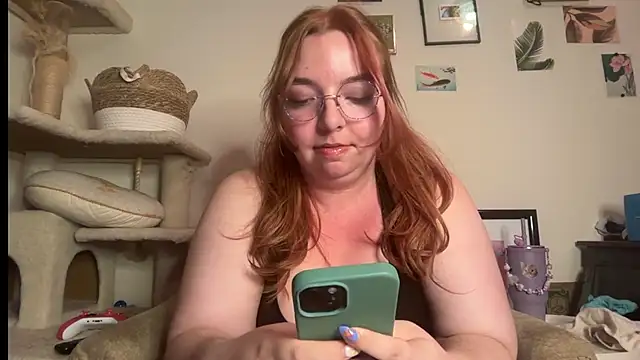 curvycate127 online show from May 7, 2026, 7:03 am