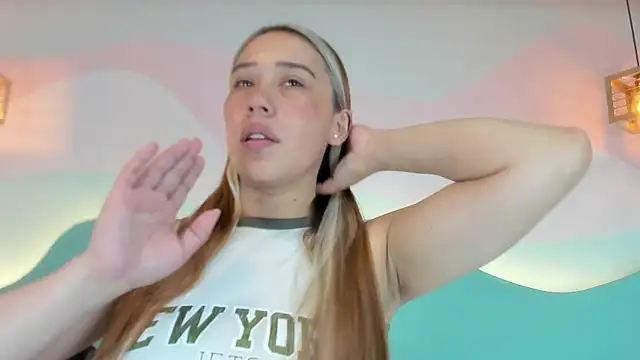 Lannajansen online show from November 10, 2025, 1:10 pm