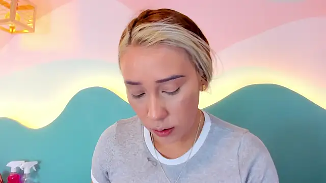 Lannajansen online show from January 8, 2026, 4:20 pm