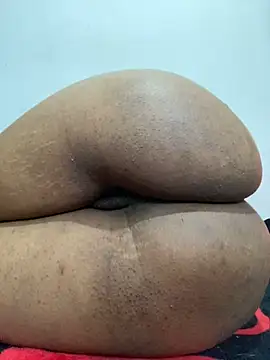 Charlotte bronxxx online show from February 25, 2025, 2:11 pm