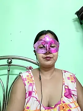 Snapshot of mahi43 chatting on March 19, 2025, 4:36 am mahi43 online show from March 19, 2025, 4:36 am
