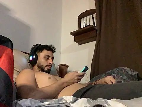 Nooneisthis online show from April 8, 2026, 6:24 am