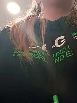 barbieinbondage7 online show from May 22, 2026, 3:46 am