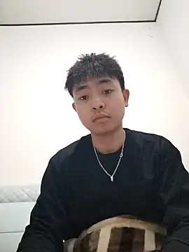 zxc78911 online show from February 1, 2025, 2:34 pm