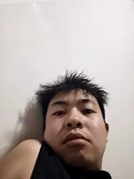 zxc78911 online show from February 13, 2026, 5:09 pm