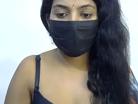 Snapshot of Reddy_Trisha chatting on January 23, 2025, 4:59 pm Reddy Trisha online show from January 23, 2025, 4:59 pm