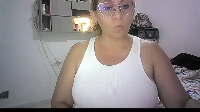 mariana0x online show from May 16, 2026, 3:25 am