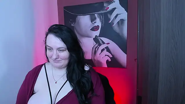 Snapshot of QueenOfHaze chatting on September 28, 2025, 7:47 am QueenOfHaze online show from September 28, 2025, 7:47 am