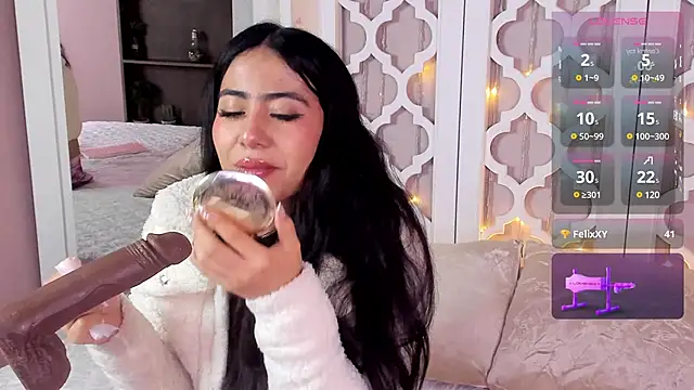 aniie west online show from February 18, 2025, 3:21 pm