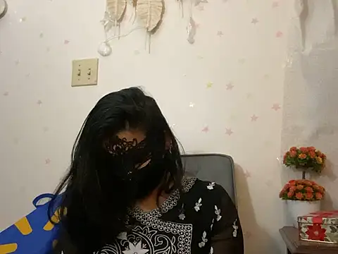 Snapshot of desiiiinigal chatting on January 16, 2026, 11:42 pm desiiiinigal online show from January 16, 2026, 11:42 pm