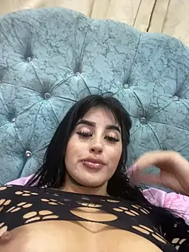 Snapshot of Girl_milk7 chatting on March 21, 2025, 8:50 am Girl milk7 online show from March 21, 2025, 8:50 am