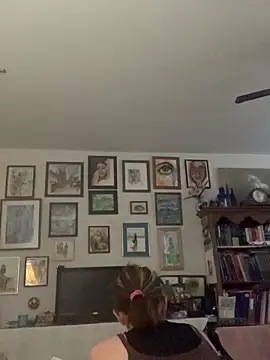 PhattPinxkTaco online show from February 3, 2026, 9:42 pm