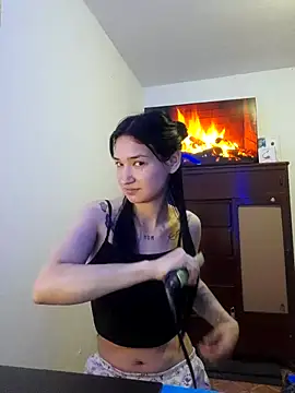 Snapshot of Sofii_cutee chatting on November 11, 2025, 10:59 am Sofii cutee online show from November 11, 2025, 10:59 am