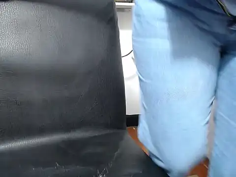 susy pervertt online show from February 5, 2026, 1:38 pm