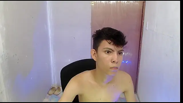 Alexxx lov online show from January 29, 2025, 7:11 pm