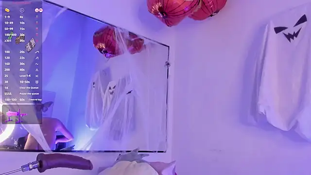 Snapshot of AnaChernova chatting on October 26, 2025, 11:05 am AnaChernova online show from October 26, 2025, 11:05 am